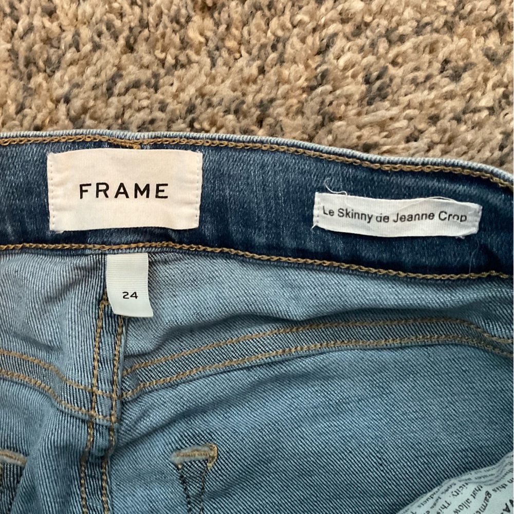 Frame women’s Skinny Crop denim Jeans- size 24